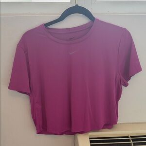 Nike Women's Fuchsia Cropped Athletic Tee
